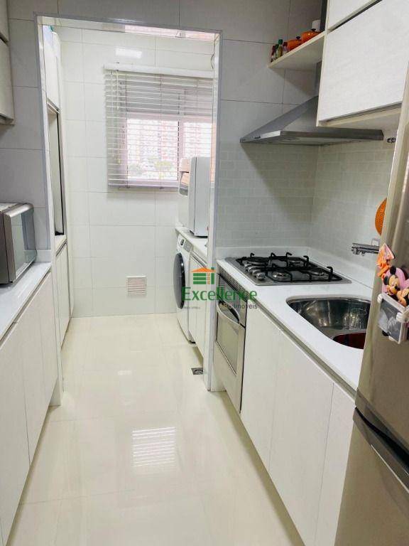 Apartamento à venda com 3 quartos, 80m² - Foto 7