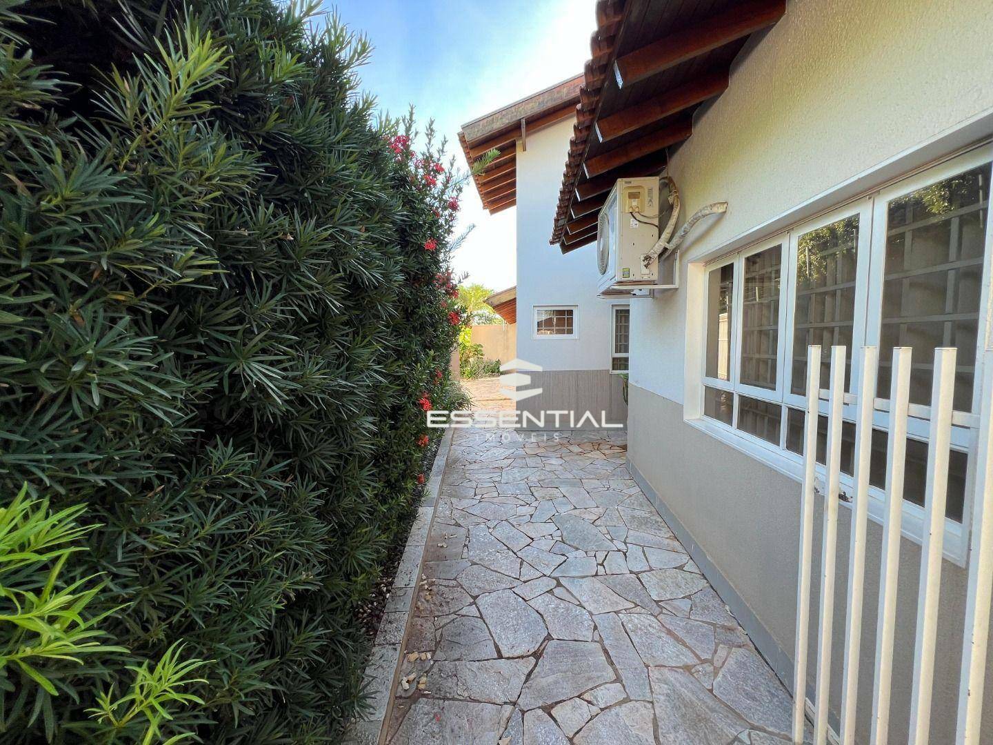 Sobrado à venda com 4 quartos, 350m² - Foto 8