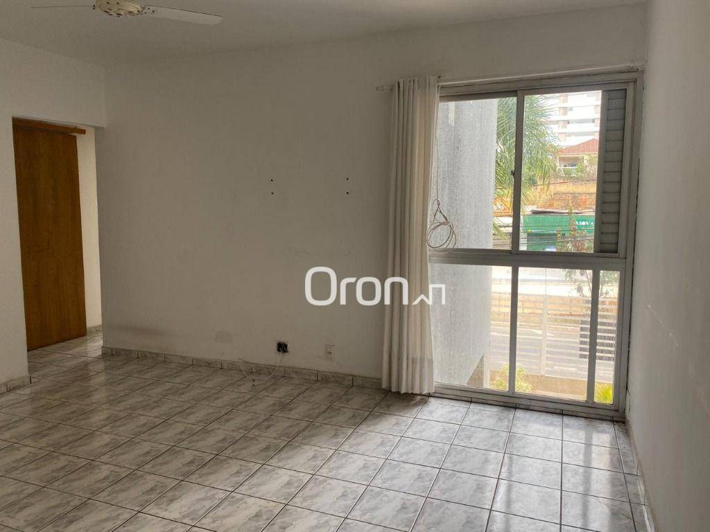 Apartamento à venda com 3 quartos, 76m² - Foto 1