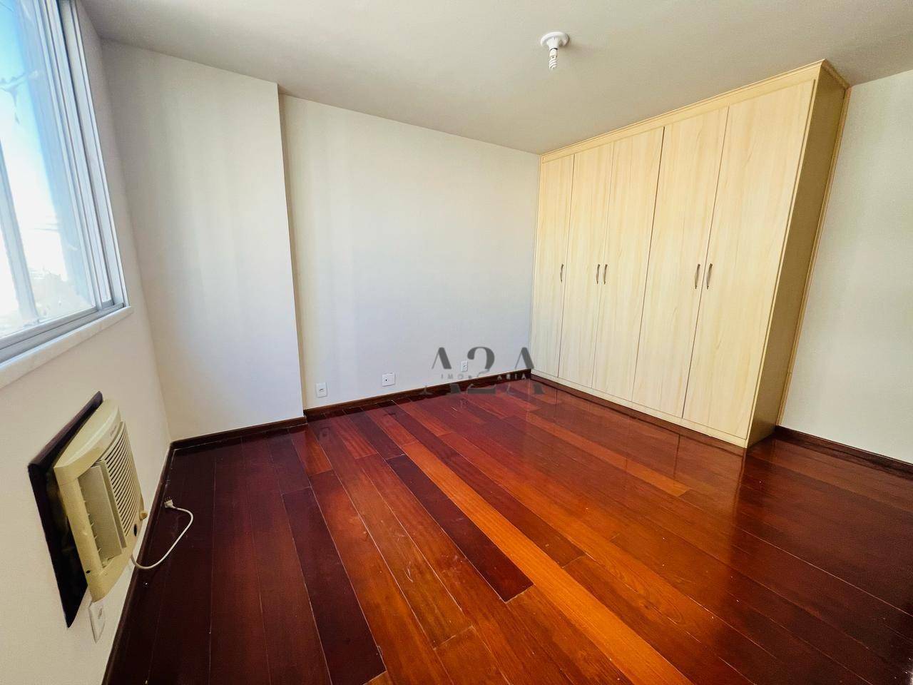 Apartamento à venda com 2 quartos, 93m² - Foto 18