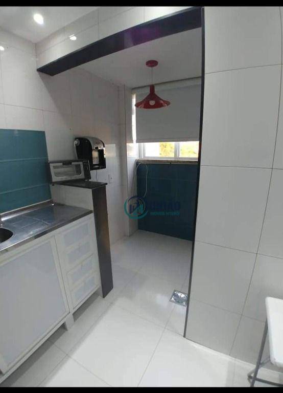 Apartamento à venda com 2 quartos, 59m² - Foto 13