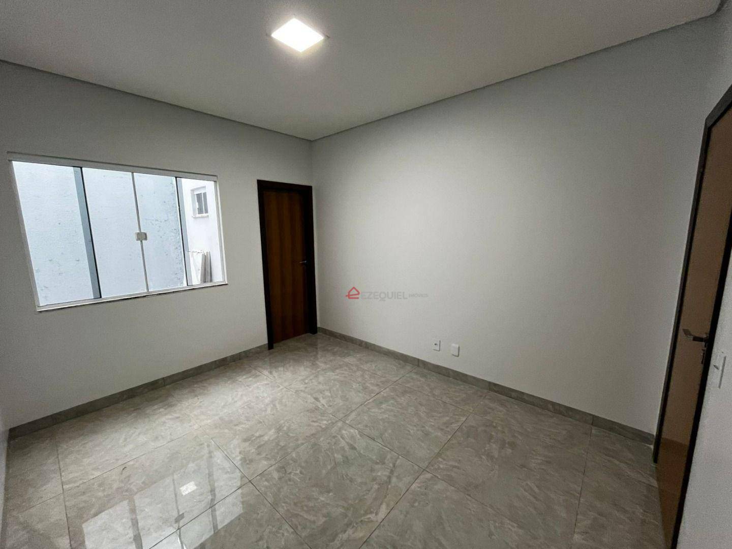 Casa à venda com 3 quartos, 165m² - Foto 13