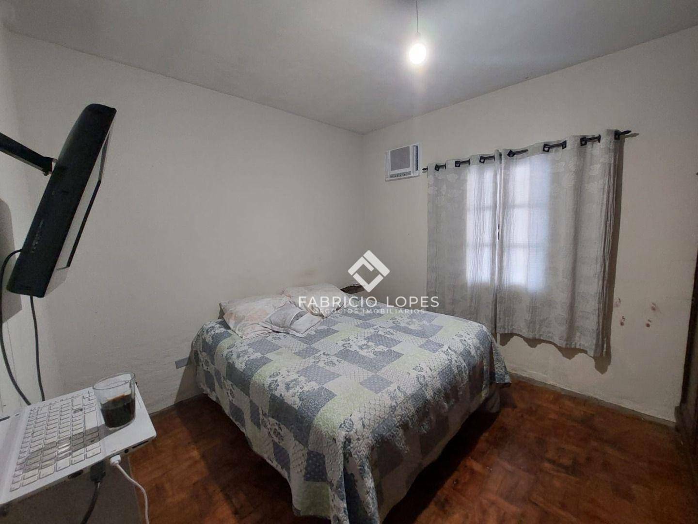 Casa à venda com 2 quartos, 109m² - Foto 9