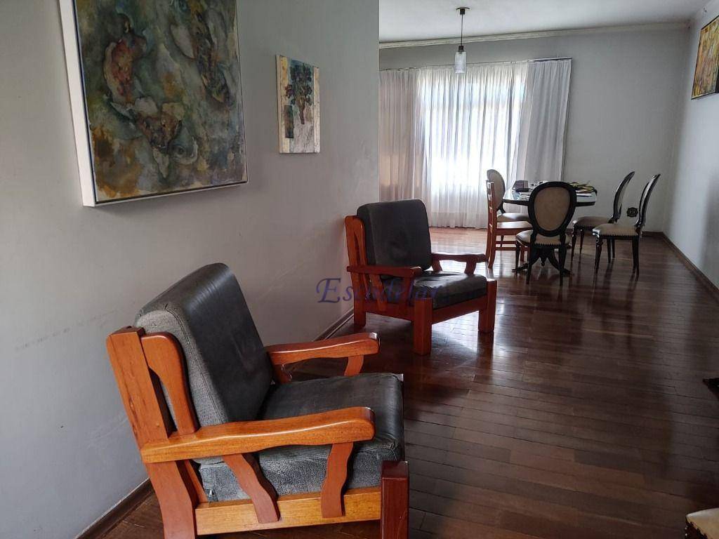 Sobrado à venda com 3 quartos, 332m² - Foto 2