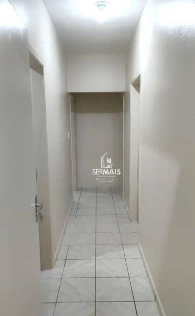 Apartamento para alugar com 3 quartos, 98m² - Foto 9