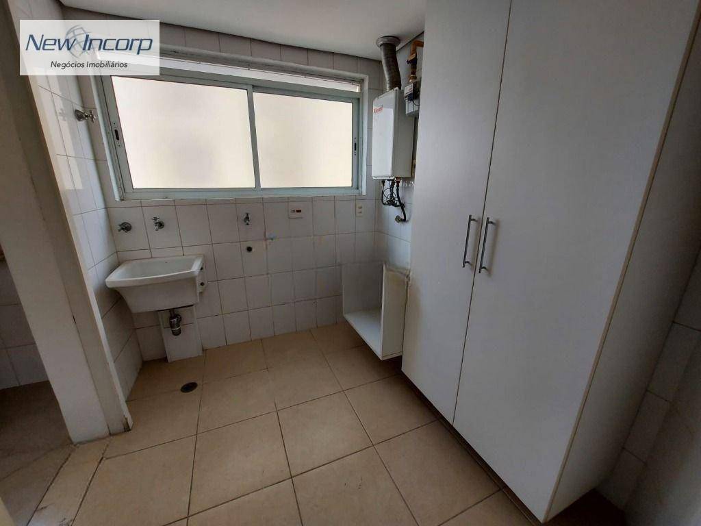 Apartamento à venda com 3 quartos, 136m² - Foto 13