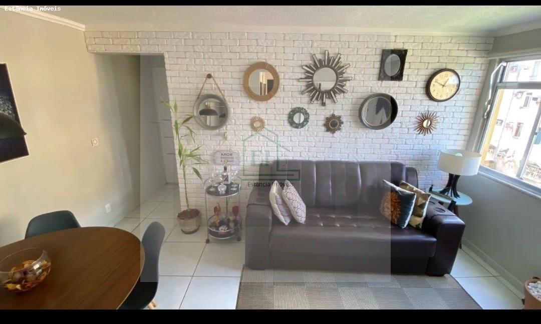 Apartamento à venda com 2 quartos, 60m² - Foto 1