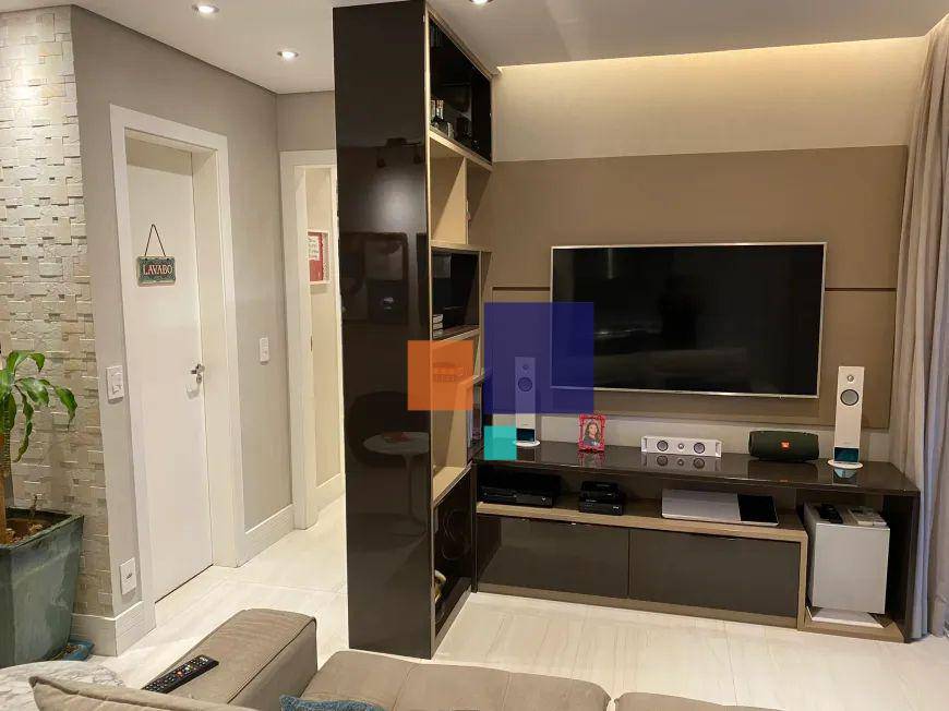 Apartamento à venda com 2 quartos, 90m² - Foto 4