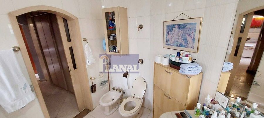 Casa à venda e aluguel com 2 quartos, 230m² - Foto 10