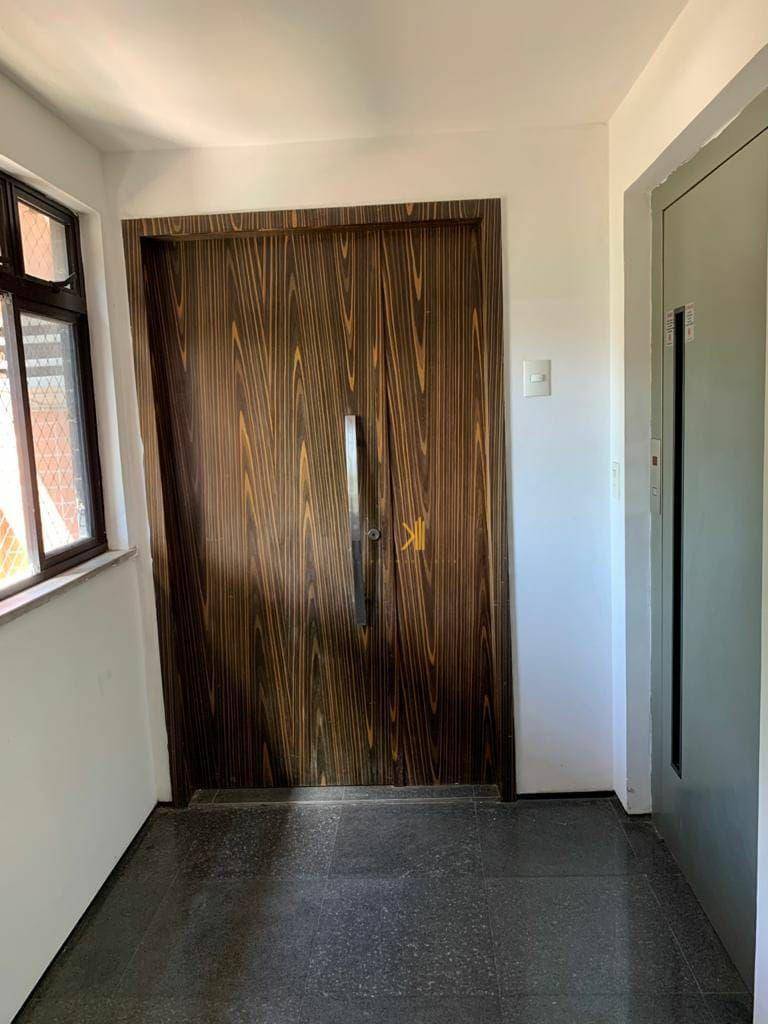 Apartamento à venda com 4 quartos, 195m² - Foto 5