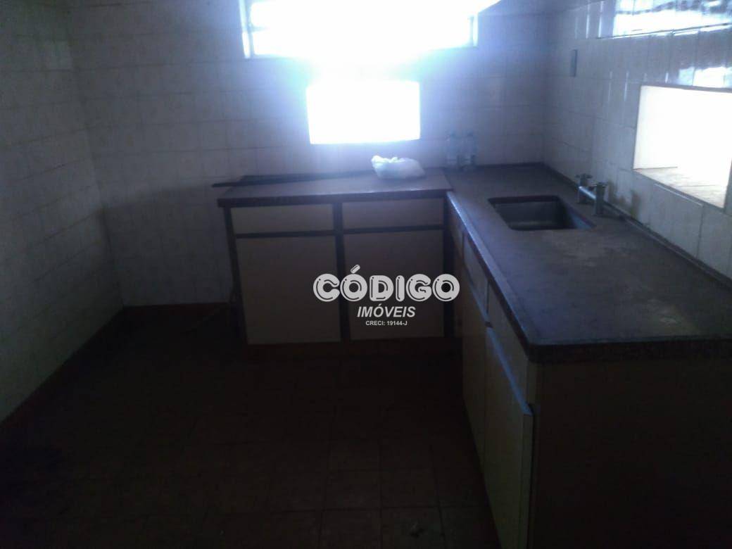 Sobrado à venda com 5 quartos, 300m² - Foto 14