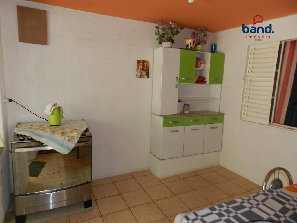 Casa à venda com 2 quartos, 120m² - Foto 11