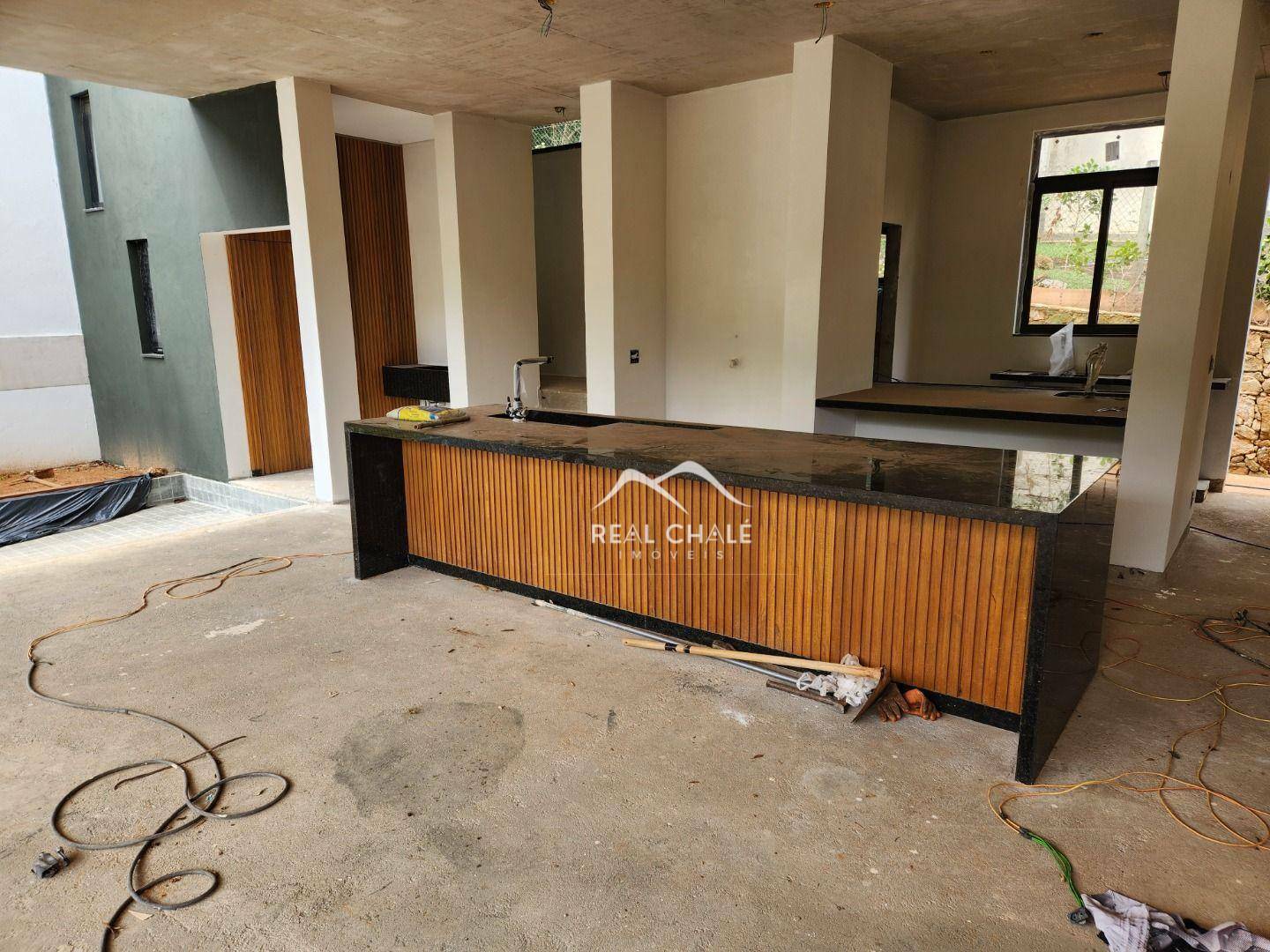 Casa de Condomínio à venda com 4 quartos, 355m² - Foto 23