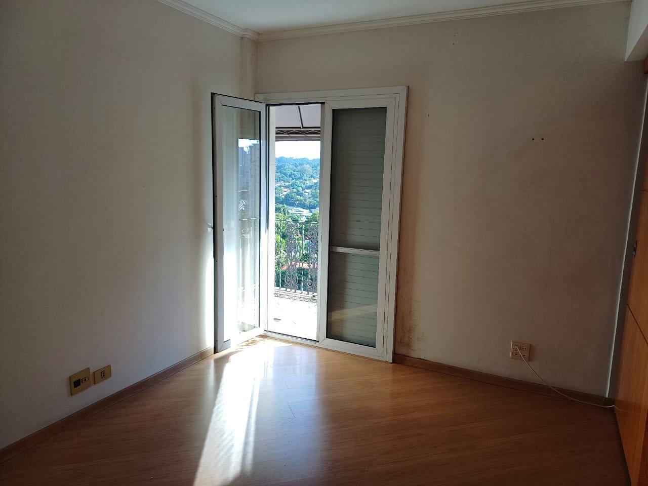 Apartamento à venda com 3 quartos, 230m² - Foto 33