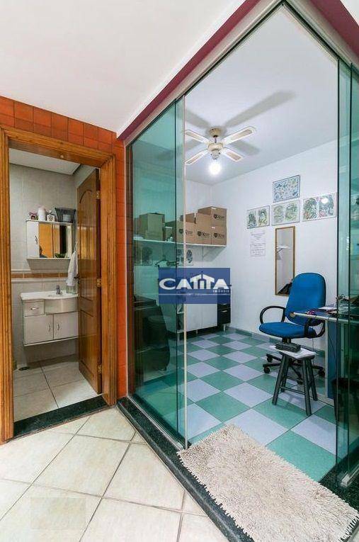 Sobrado à venda com 3 quartos, 240m² - Foto 34