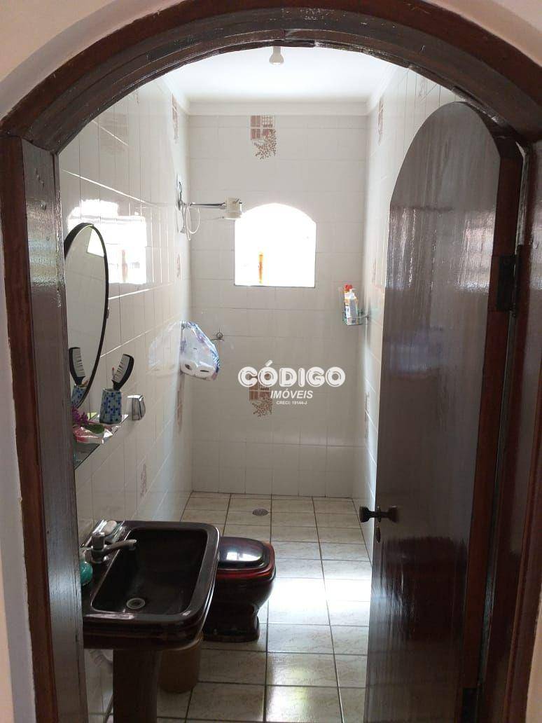 Sobrado à venda com 3 quartos, 181m² - Foto 7