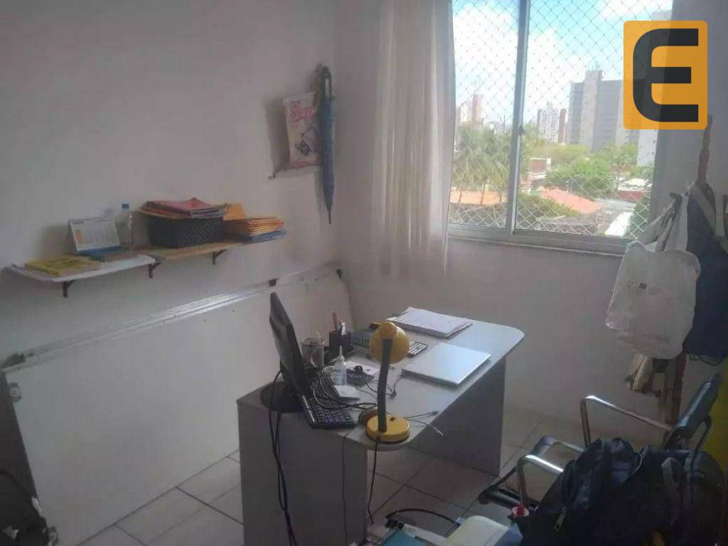 Apartamento à venda com 3 quartos, 86m² - Foto 2