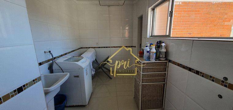 Apartamento à venda com 3 quartos, 140m² - Foto 18