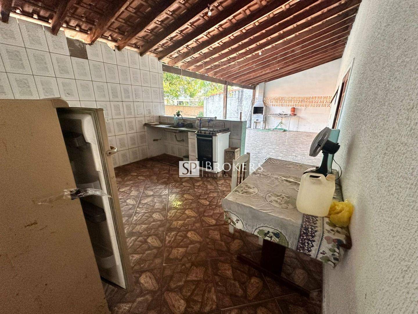 Chácara à venda com 3 quartos, 200m² - Foto 18