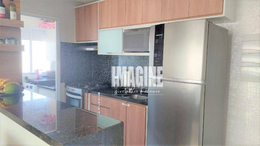 Apartamento à venda com 2 quartos, 63m² - Foto 15