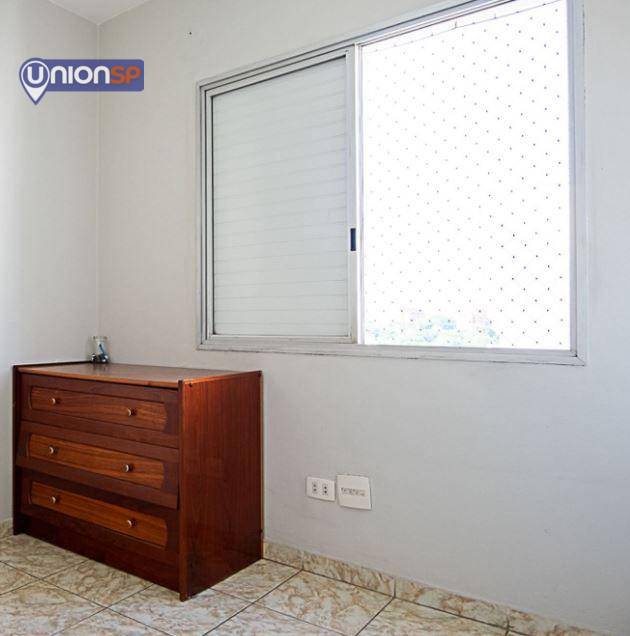 Apartamento à venda com 2 quartos, 70m² - Foto 6