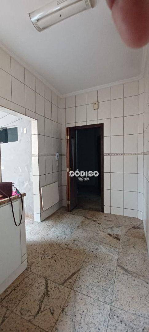 Apartamento à venda com 2 quartos, 92m² - Foto 12