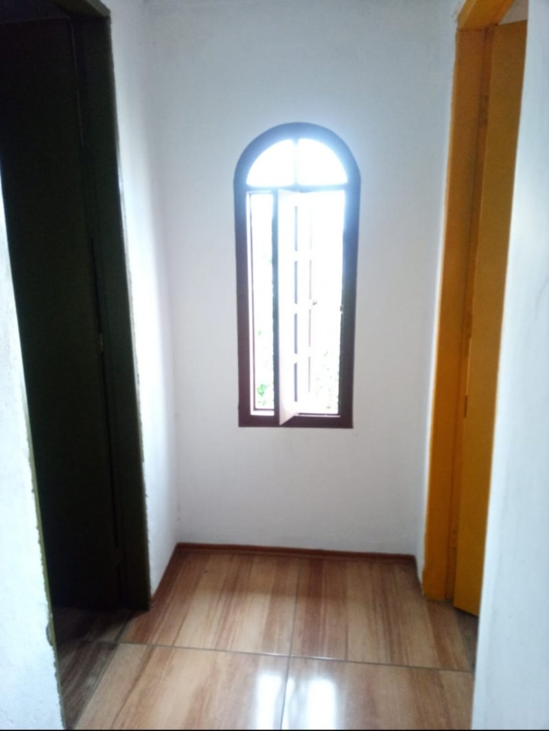 Casa à venda com 3 quartos, 120m² - Foto 11