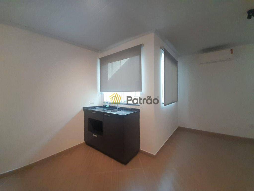 Sobrado à venda com 3 quartos, 245m² - Foto 15