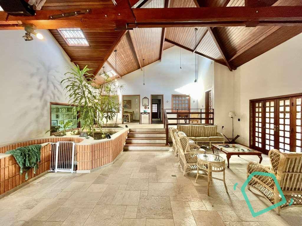 Casa à venda e aluguel com 5 quartos, 923m² - Foto 12