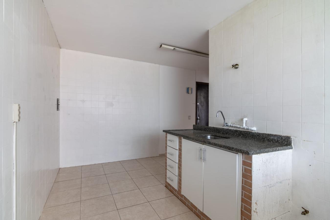 Apartamento à venda com 3 quartos, 115m² - Foto 15