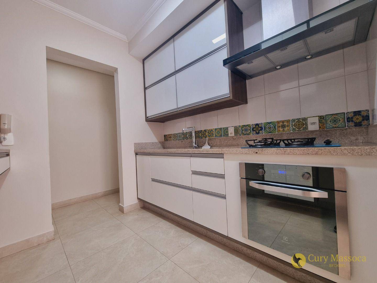 Apartamento para alugar com 2 quartos, 65m² - Foto 10