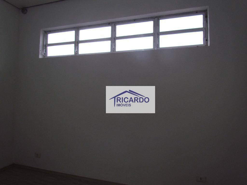 Sobrado à venda e aluguel com 3 quartos, 180m² - Foto 5