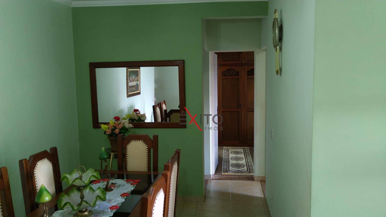 Apartamento à venda com 2 quartos, 79m² - Foto 8