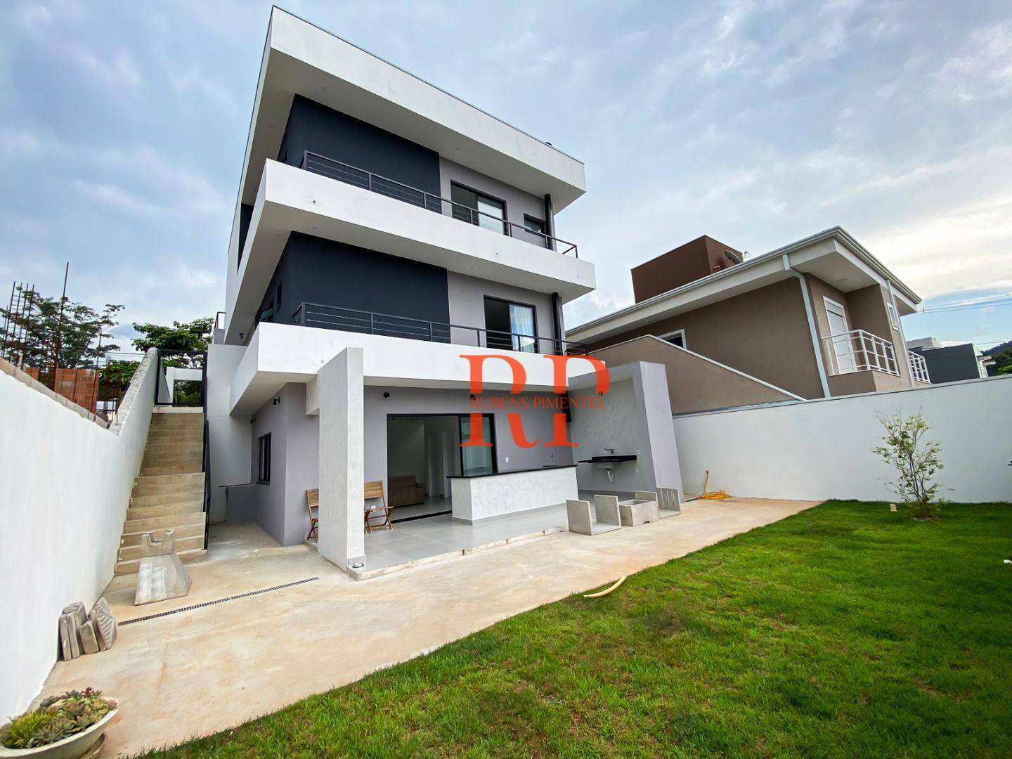 Casa à venda com 4 quartos, 233m² - Foto 53