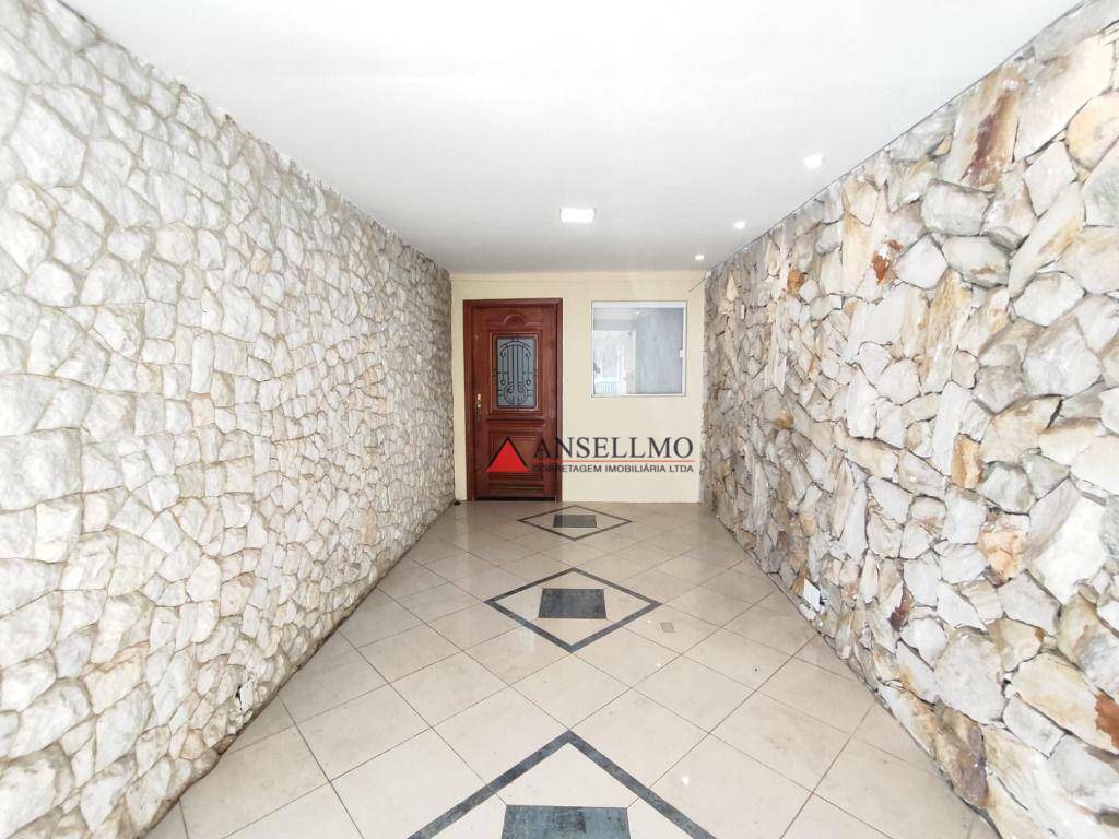 Casa à venda e aluguel com 3 quartos, 209m² - Foto 7