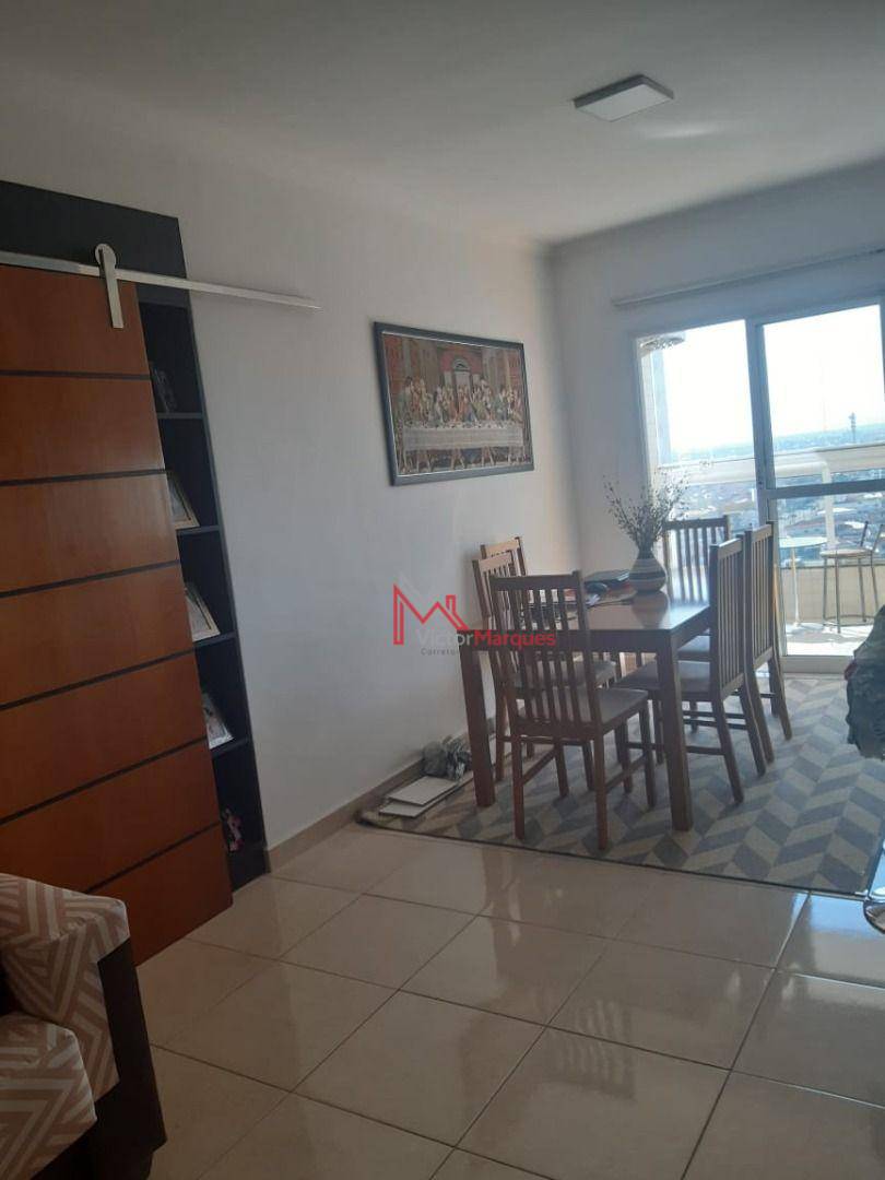 Apartamento à venda com 2 quartos, 74m² - Foto 5