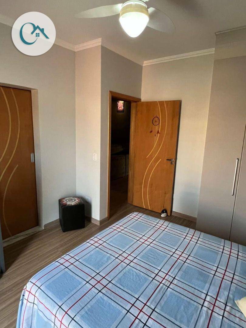 Sobrado à venda com 3 quartos, 225m² - Foto 18