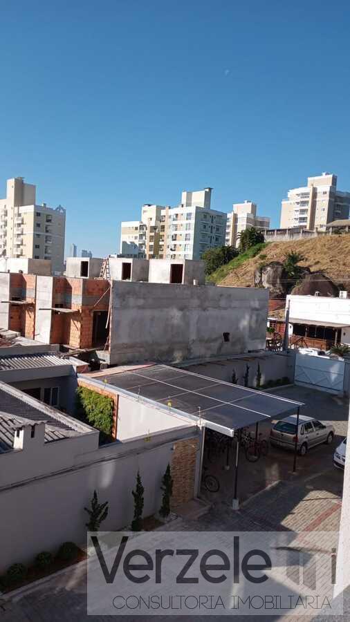 Sobrado à venda com 3 quartos, 180m² - Foto 9