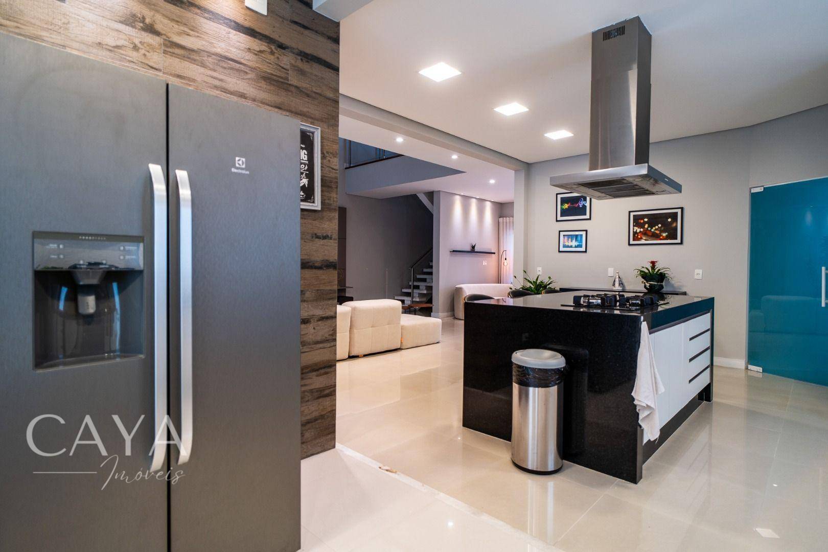 Sobrado à venda com 3 quartos, 280m² - Foto 8