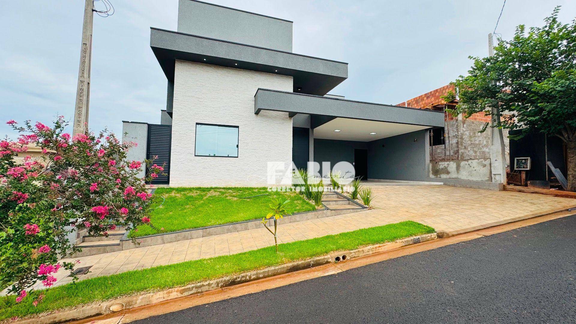 Casa de Condomínio à venda com 3 quartos, 190m² - Foto 2