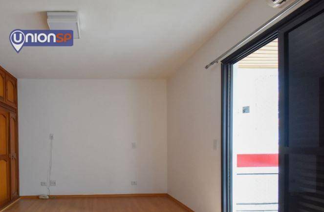 Apartamento à venda com 4 quartos, 144m² - Foto 8