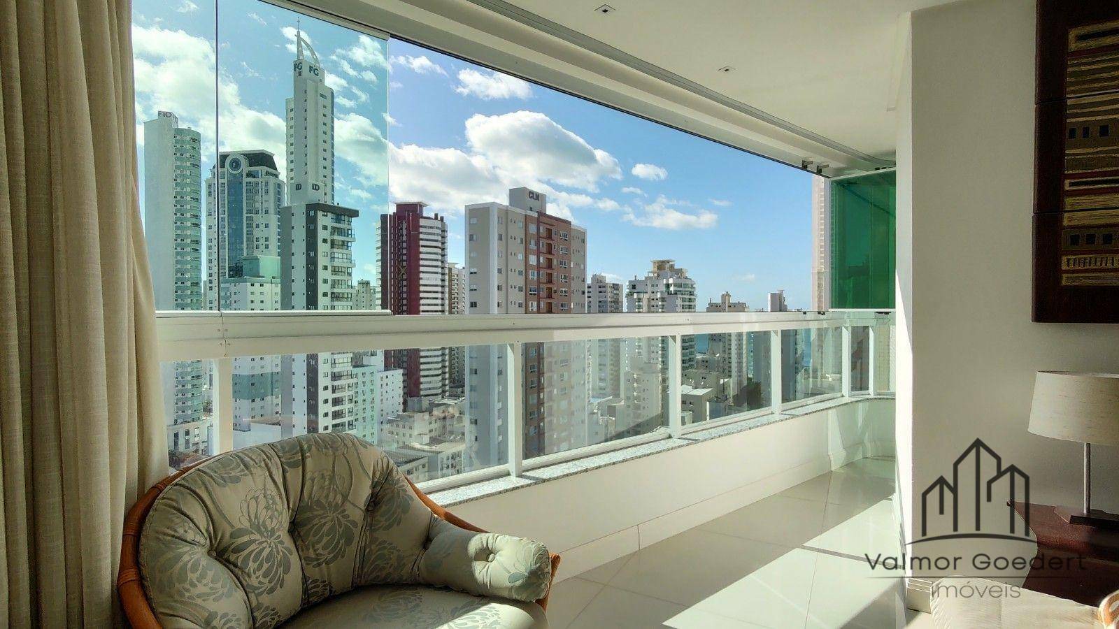 Apartamento à venda com 4 quartos, 138m² - Foto 11