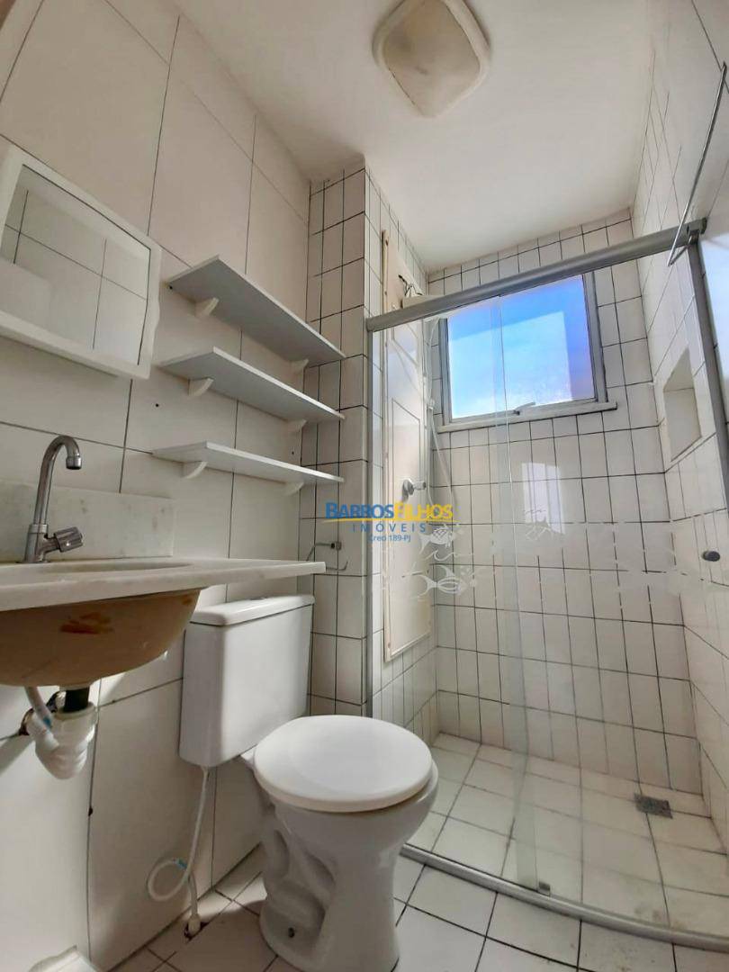 Apartamento para alugar com 2 quartos, 70m² - Foto 18