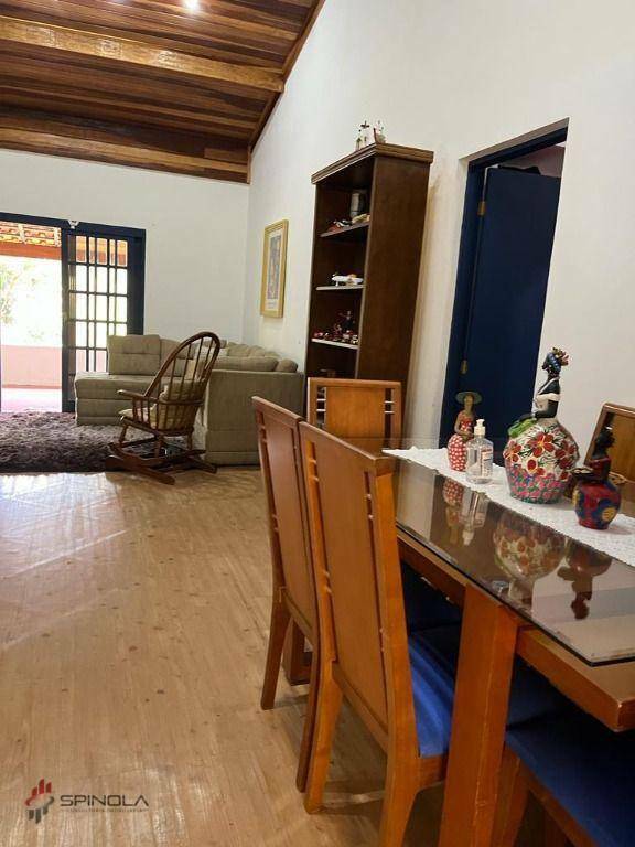 Chácara à venda com 3 quartos, 250m² - Foto 4