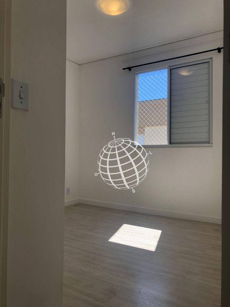 Apartamento à venda com 2 quartos, 45m² - Foto 11