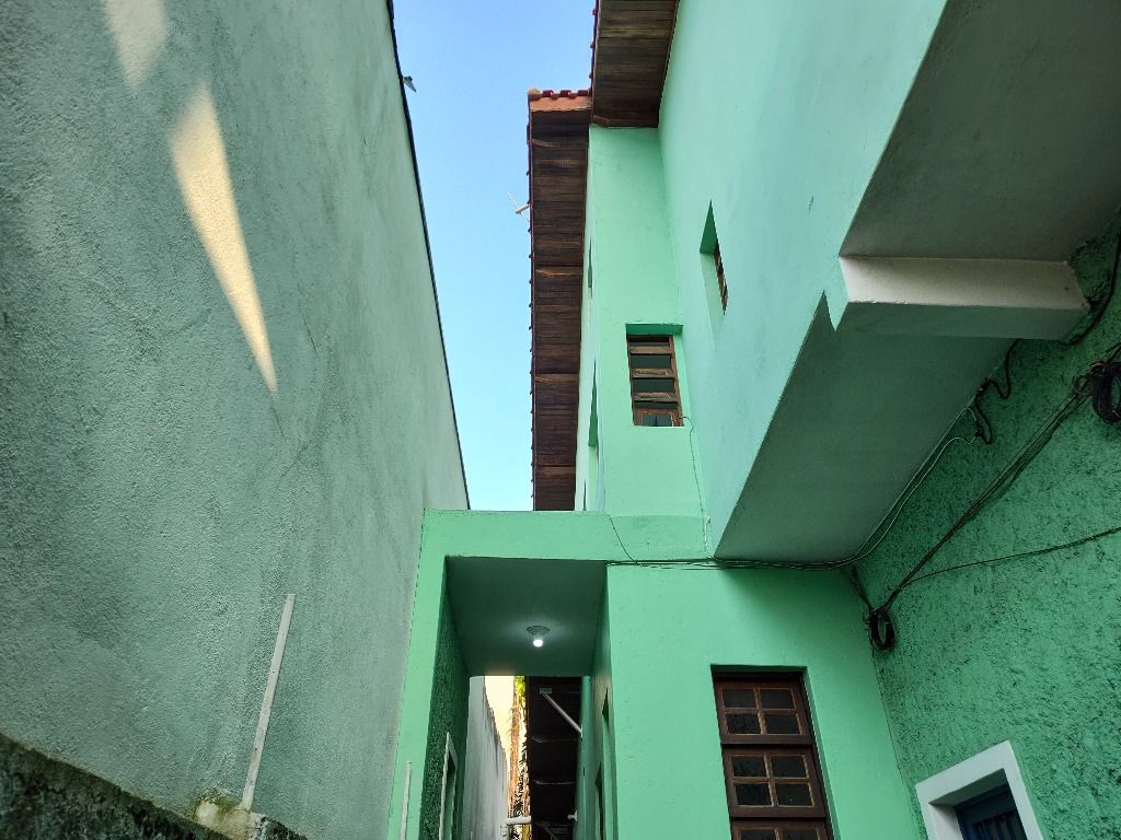 Sobrado à venda com 3 quartos, 270m² - Foto 3