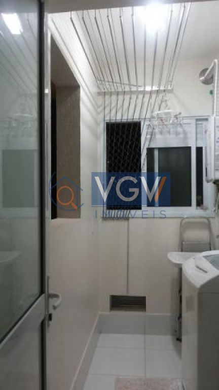 Apartamento à venda com 2 quartos, 68m² - Foto 6