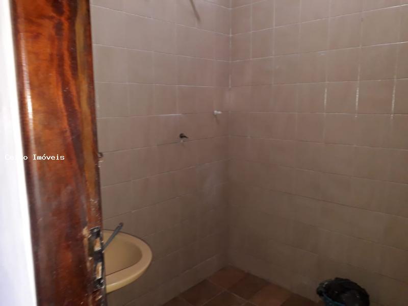 Casa à venda com 3 quartos, 250m² - Foto 11