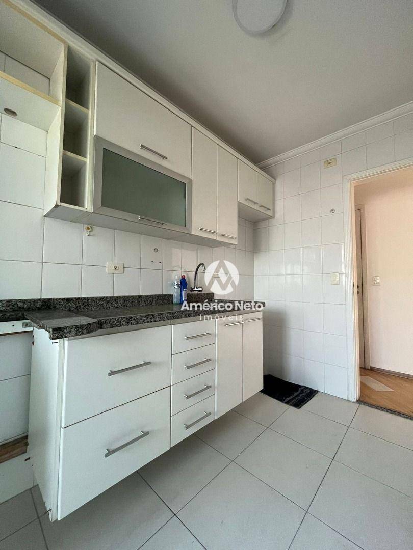 Apartamento para alugar com 2 quartos, 69m² - Foto 4