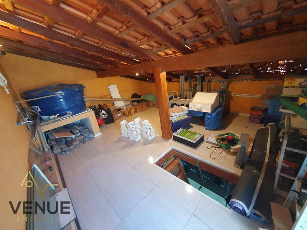 Sobrado à venda com 2 quartos, 180m² - Foto 65